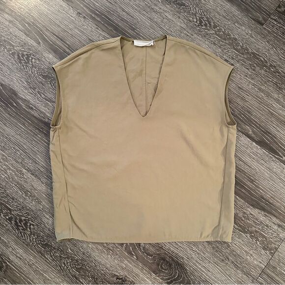 Everlane Taupe Japanese GoWeave V-Neck Boxy Tee 0 - Picture 2 of 7